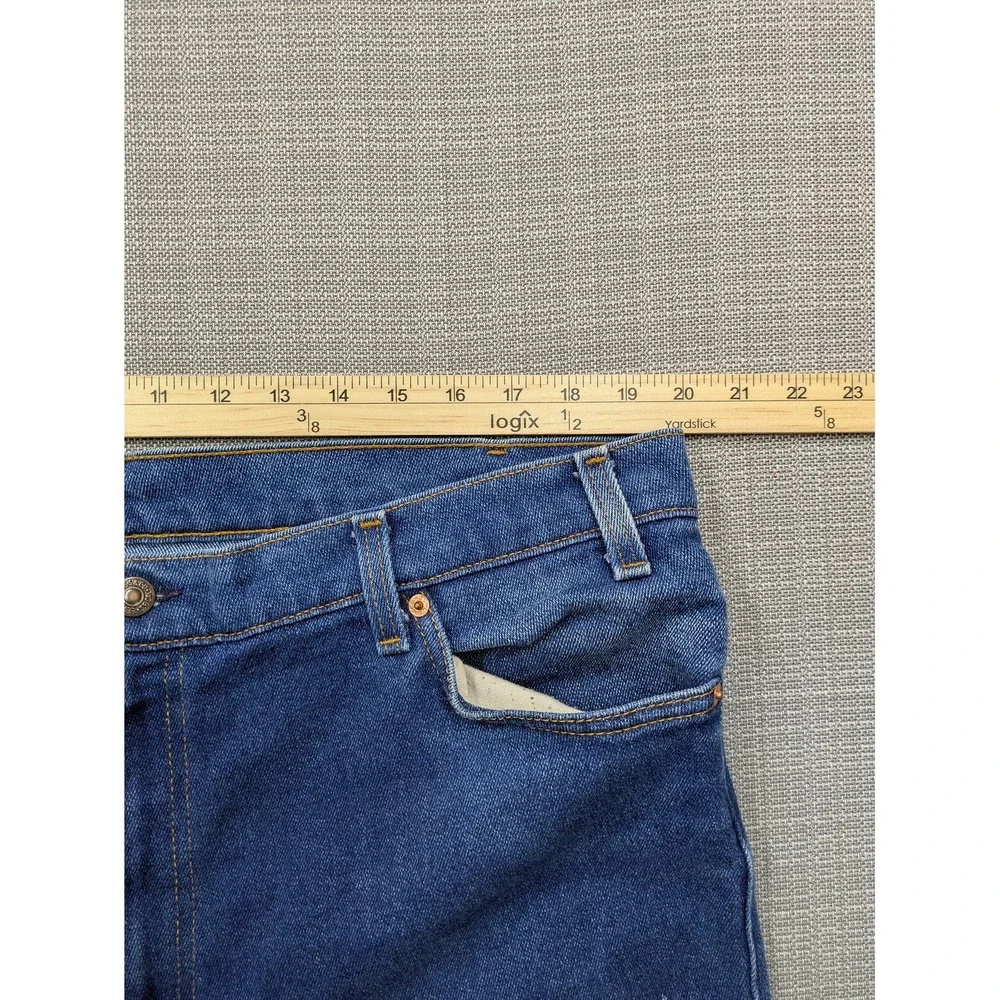Levis Jeans Mens 40x28 Blue Medium Wash Relaxed Straight Denim Pants Casual